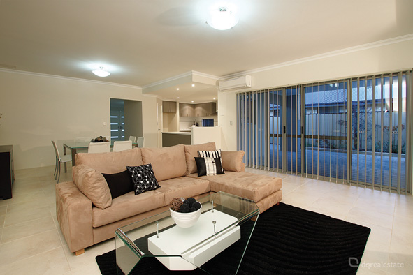 HOT NEW PRICE!! HOT NEW PRICE!! HOT NEW PRICE!!< Picture 3