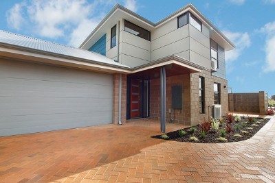 Brand New Double Storey House - Viewing Highly Recommended Picture