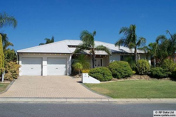 Fantastic Four Bedroom Home Picture 1