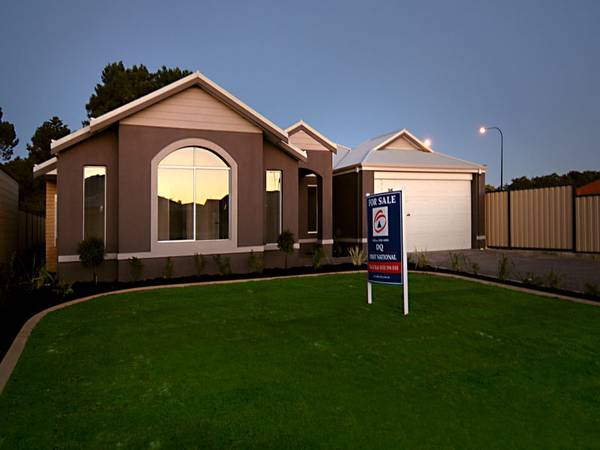 Brand New Home, Move Right In !!! Picture 1