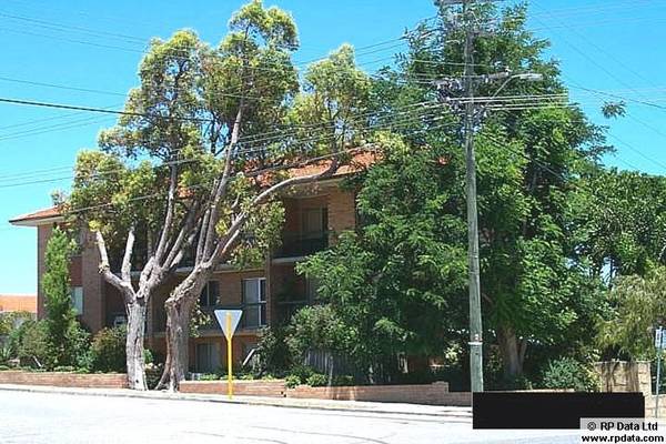 Why rent? You can get this secure apartment which will give you freedom! Picture 1