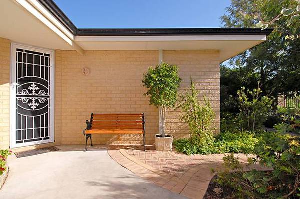 HOME GARDEN SANCTUARY Picture 2