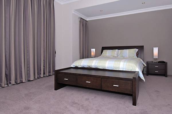 UNDER OFFER 1ST HOME OPEN!!! Picture 2