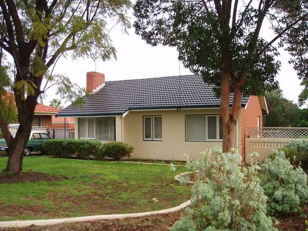 OPEN BY APPOINTMENT THIS SUNDAY!!! Picture 1