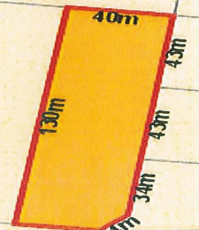 9025 - LARGE INDUSTRIAL HOLDING Picture 1