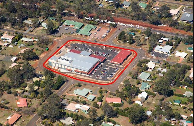 9127 - FOR LEASE - LARGE INCENTIVES AVAILABLE Picture 2