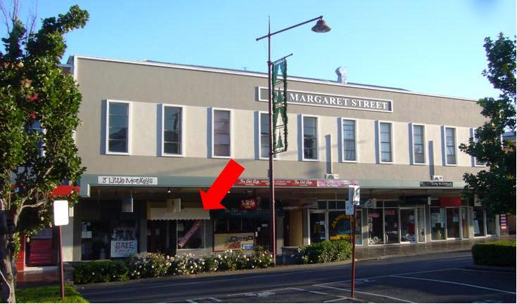 9139 - MAIN STREET RETAIL SHOP Picture 1