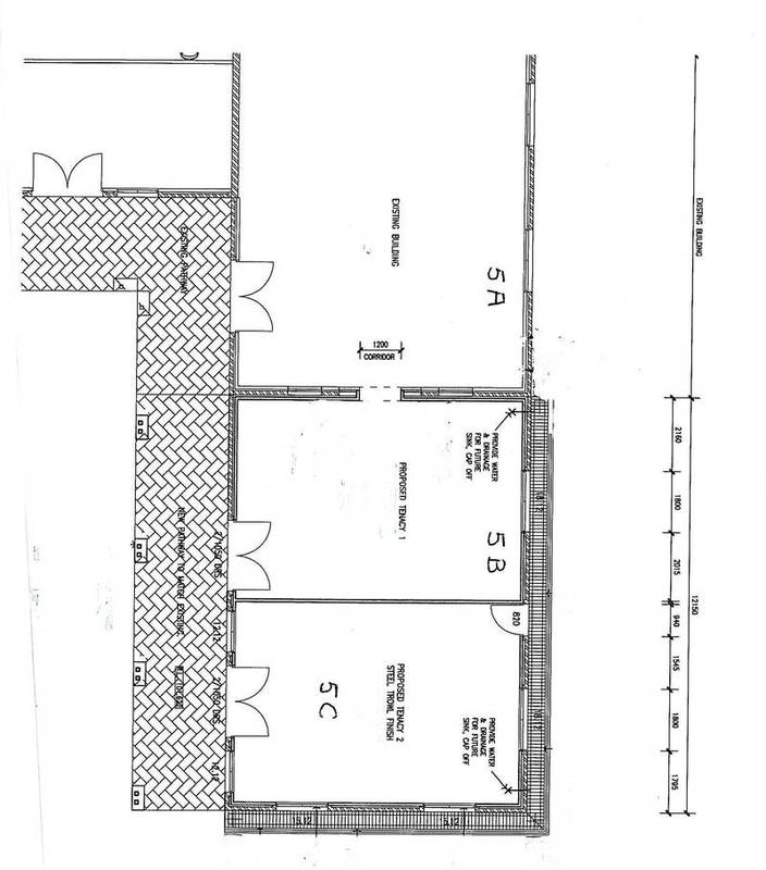 9123 - HIGHFIELDS CENTRAL PLAZA Picture 2