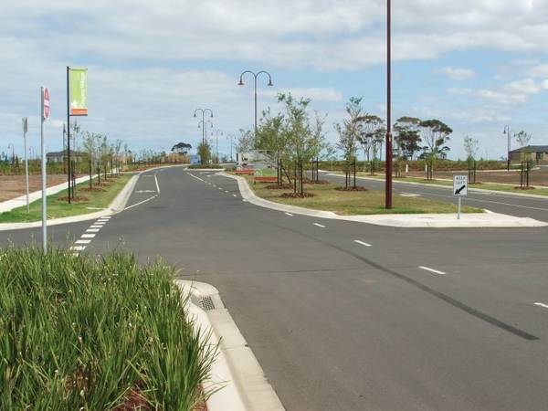 BLUESTONE GREEN ESTATE Picture 2