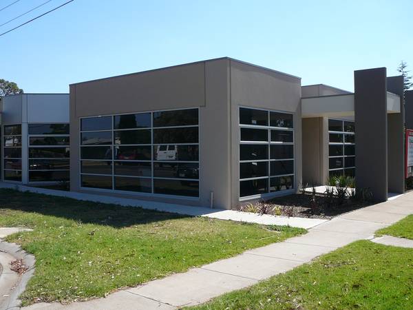 NEW MODERN OFFICES Picture 1