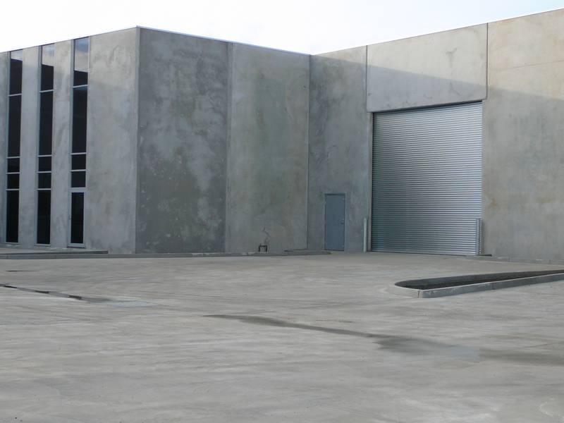 NEEDING A LARGER WAREHOUSE Picture 1