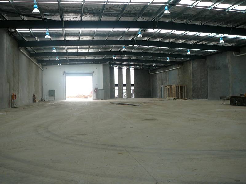 NEEDING A LARGER WAREHOUSE Picture 3