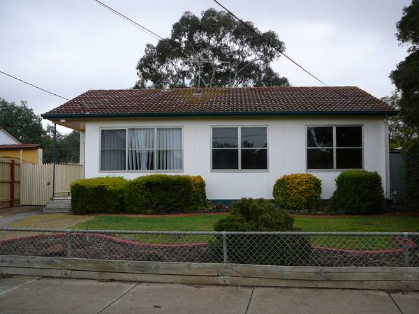 Available Now (R02) Melways Ref 205H6 Picture 1