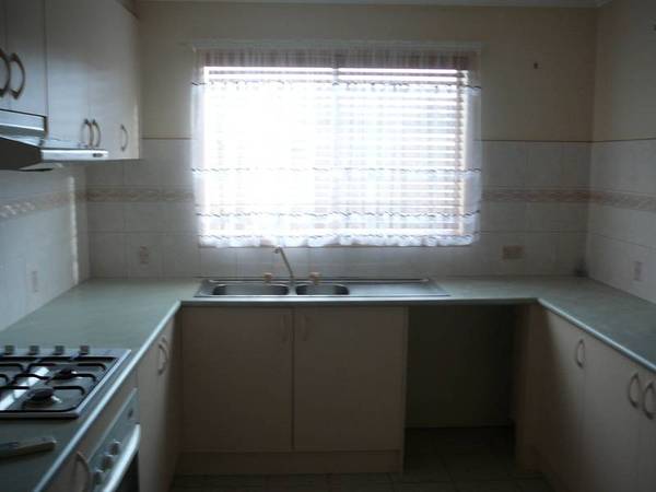 Available Now
(AOS) Melways 205 J1 Picture 3