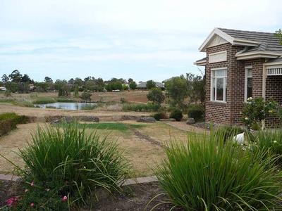 Available Early October- (R02)
Melway 204 K4 Picture Available Early October- (R02)
Melway 204 K4 Picture