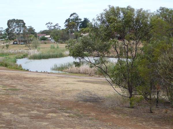 Available Early October- (R02)
Melway 204 K4 Picture 2