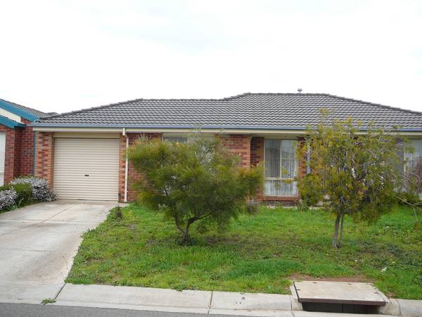 Available NOW (R02) - Melways 202 C7 Picture 2