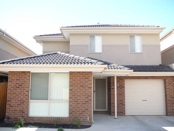 AVAILABLE NOW (RO5) Melways 205 E8 Picture 3