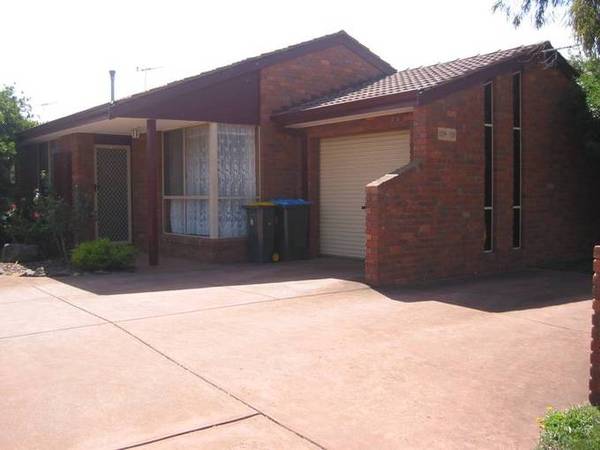 Available Early Nov. RO1 - Melway - 202 F11 Picture 2