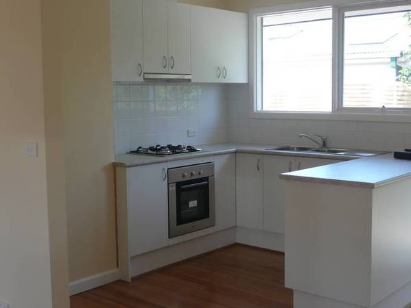 AVAILABLE MID MARCH (AOS) Melways 205H5 Picture 2