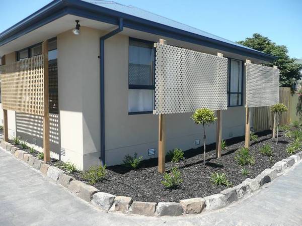 AVAILABLE MID MARCH (AOS) Melways 205H5 Picture 1