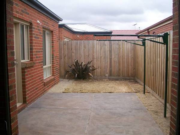 Near New VILLA SYLE HOME Picture 3