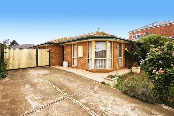 Available Late December (R04) - Melways Ref: 202 J1 Picture 2