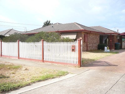 Available Mid Feb (R02) Melways 205 E6 Picture