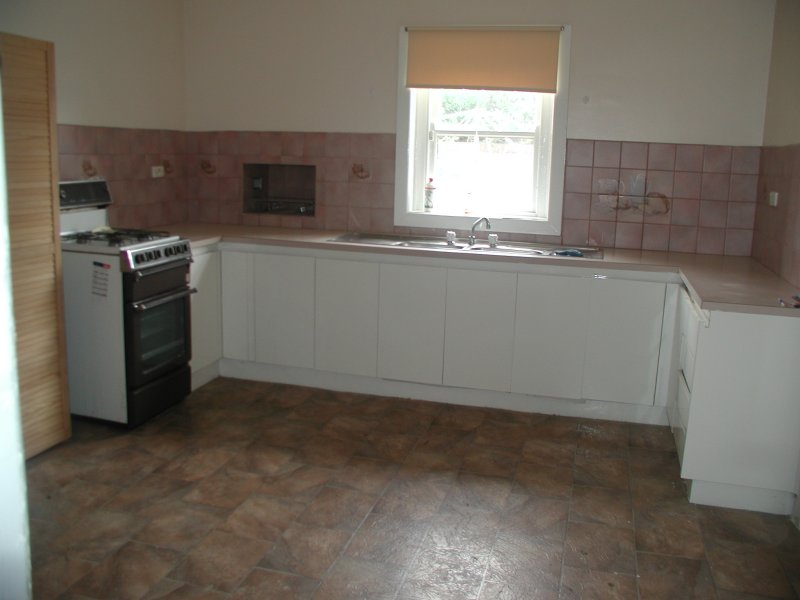 Available Now - Melways Ref: 205 K10 Picture