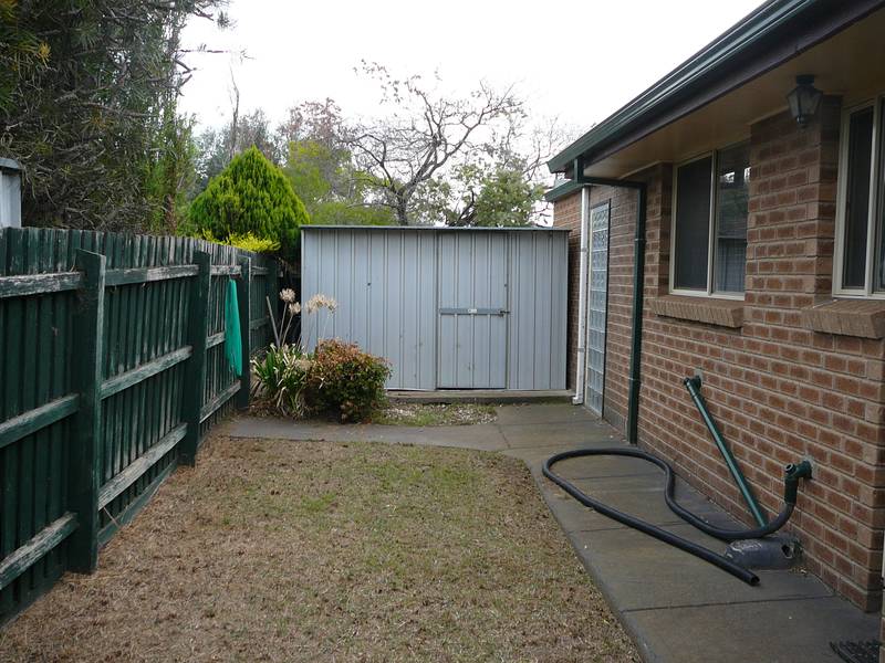 Available Now (RO5) Melways Ref Picture 3