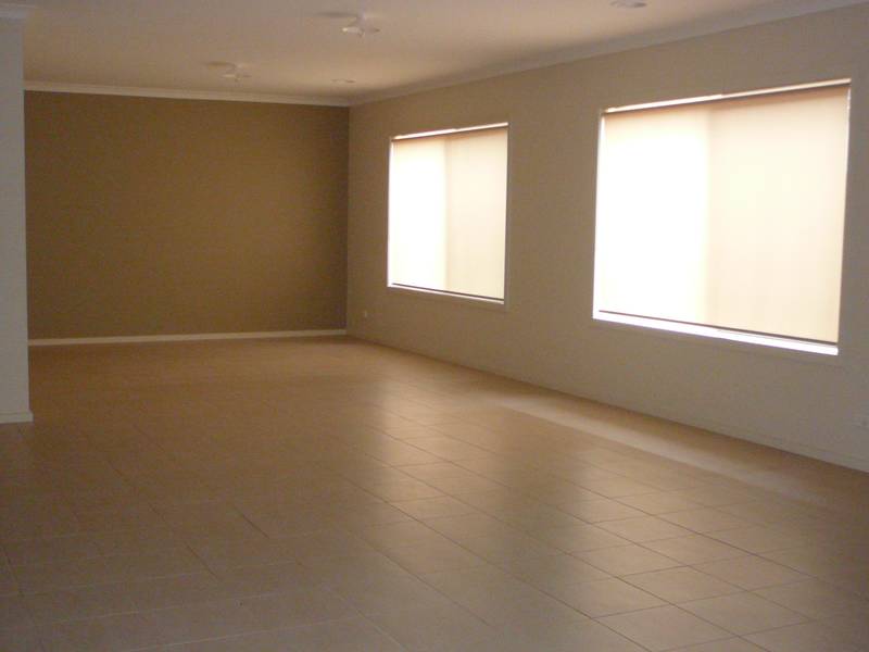 Available Now (E) - Melway 234 J4. Inspection by Appointment Only Picture 3