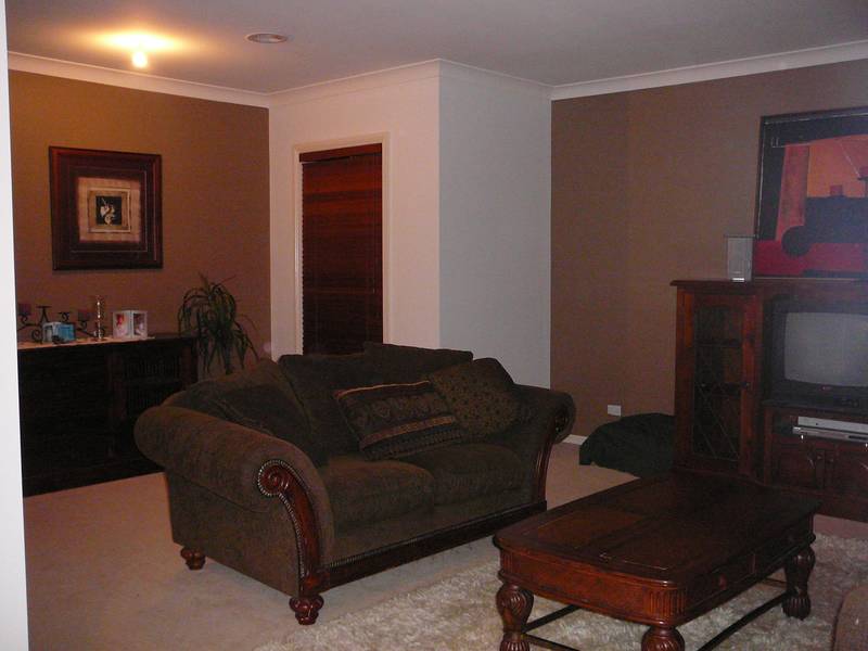 Available Early December (R01) Melways 204 H1 Picture 2