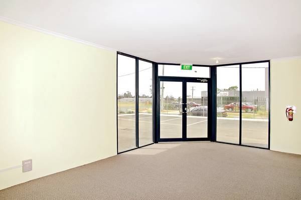 MODERN
FACTORY /
WAREHOUSE Picture 2