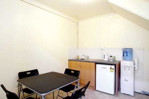 MODERN
FACTORY /
WAREHOUSE Picture 3