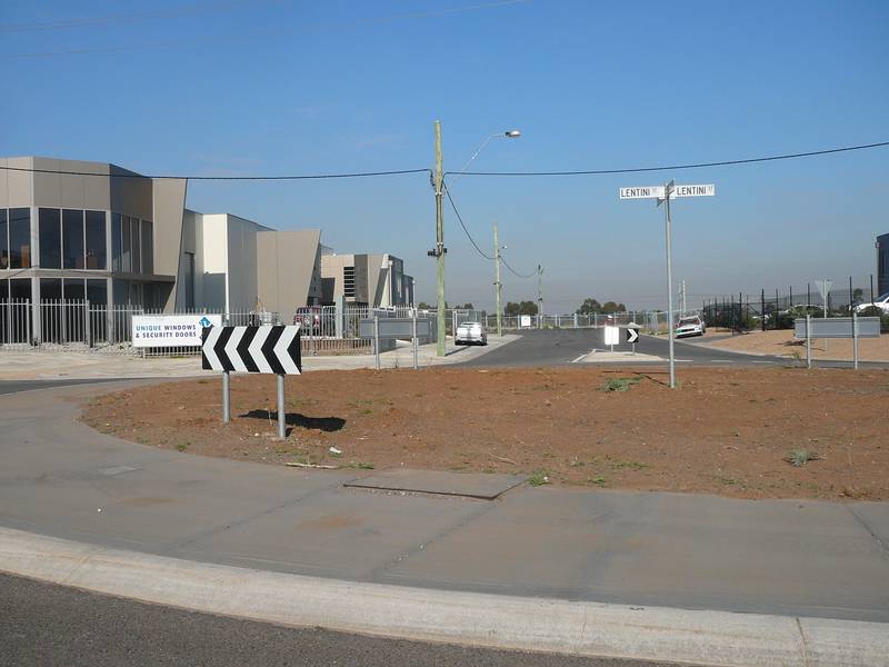 MODERN WAREHOUSE
- GREAT OPPORTUNITY Picture 3