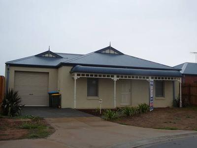 Available Now! (R02) Melway 205 E8 Picture Available Now! (R02) Melway 205 E8 Picture