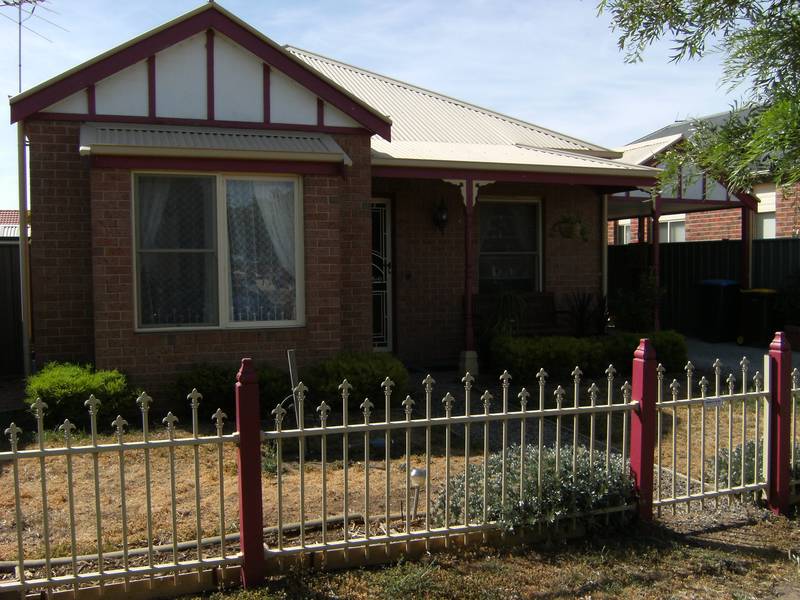 Available Early-Mid January (R01) Melways Ref 205 A5 Picture 1