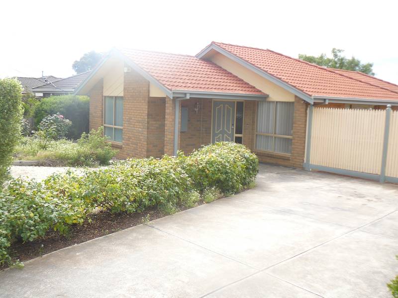 Available Now (R04) Melways Ref: 202 B9 Picture 1