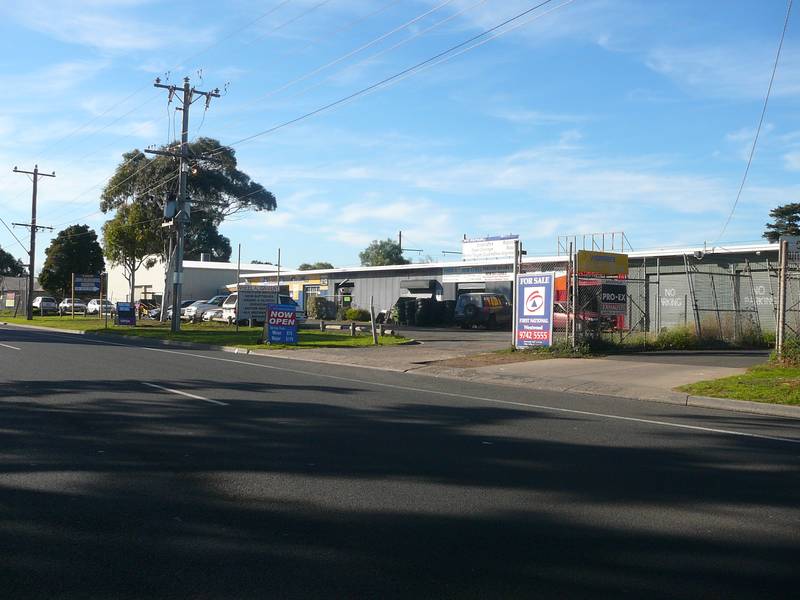 COMPACT FACTORY
- GREAT LOCATION Picture 3