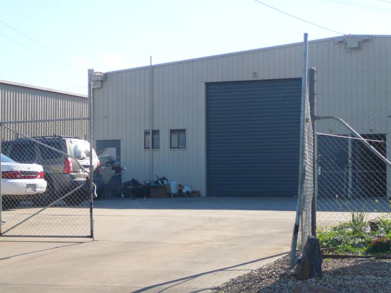 COMPACT FACTORY Picture 1