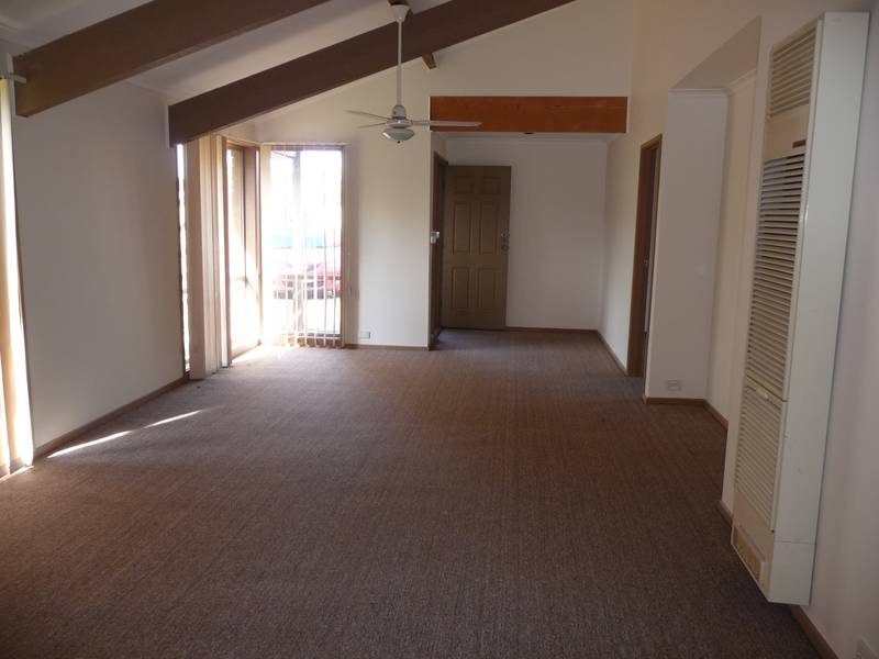 AVAILABLE NOW (RO5) Picture 2