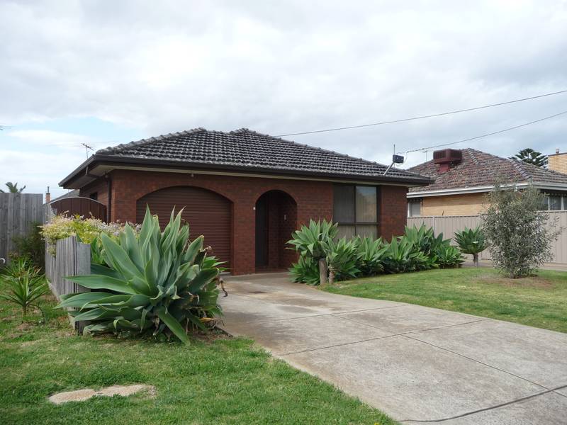 Available Mid October (R04) Melways Ref: 205 J6 Picture 3