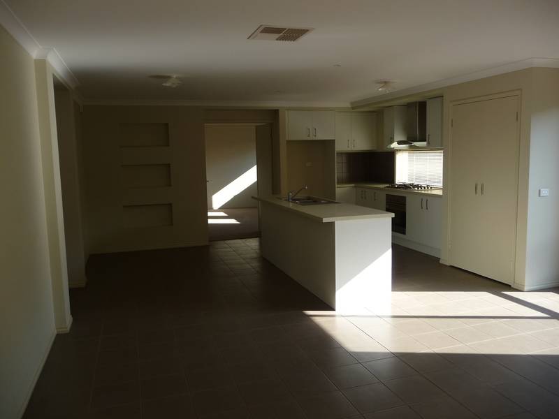 Available Early September (R09) Melways Ref: 202 C5 Picture 3