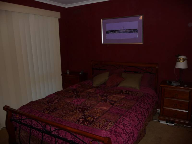 AVAILABLE NOW (RO5) Picture 3