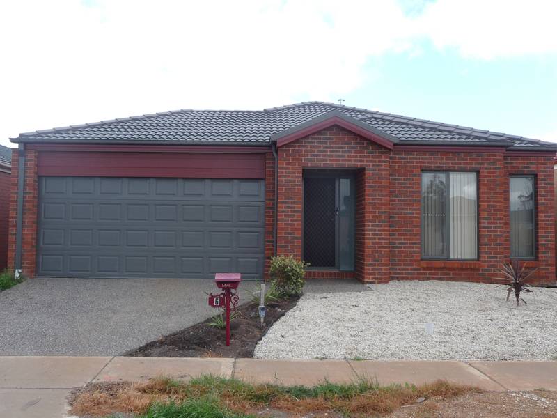 Brand New Home! Available Now (R18) Melways Ref 204 H4 Picture 2
