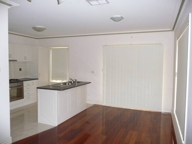 Available Now (R09) Melways Ref: 202 B10 Picture 3