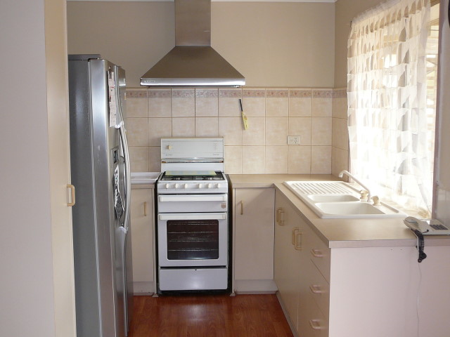 Available Now
(R04) - Melway 205 D6 Picture 2