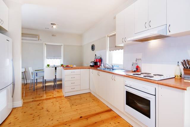 Available Now (R18) Melways Ref 205 K10 Picture 3