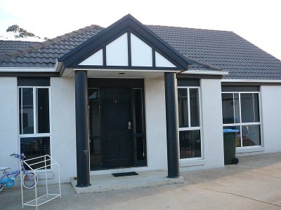 Available Mid December (R08) Melways Ref: 205 B3 Picture Available Mid December (R08) Melways Ref: 205 B3 Picture