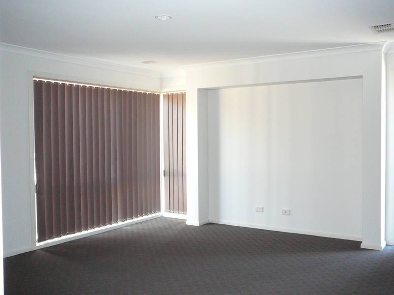 Available Now - Melway 234 H10 Picture 3